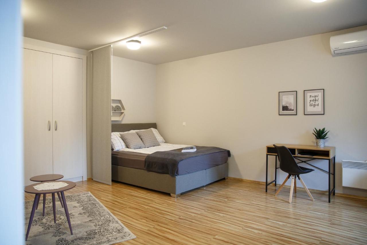 Apartment Nobl Plac Celje Luaran gambar